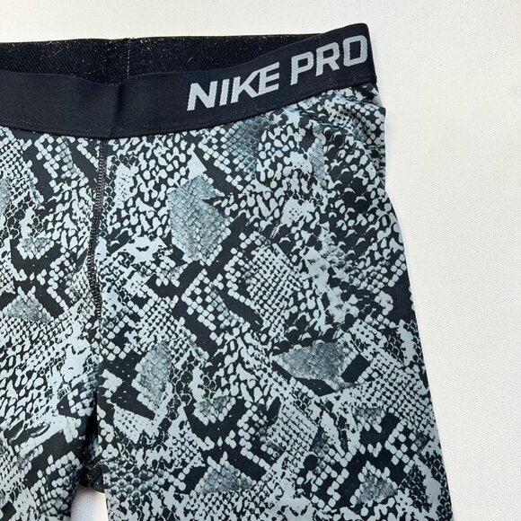 Nike Pro Womens Crop Leggings Multicolor Mid Rise Stretch Workout Snake Print M - Picture 8 of 10
